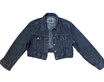 Chaqueta vaquera Levi's encogida vintage de los años 90, talla mediana // Chaqueta vaquera corta negra descolorida con lengüeta plateada //