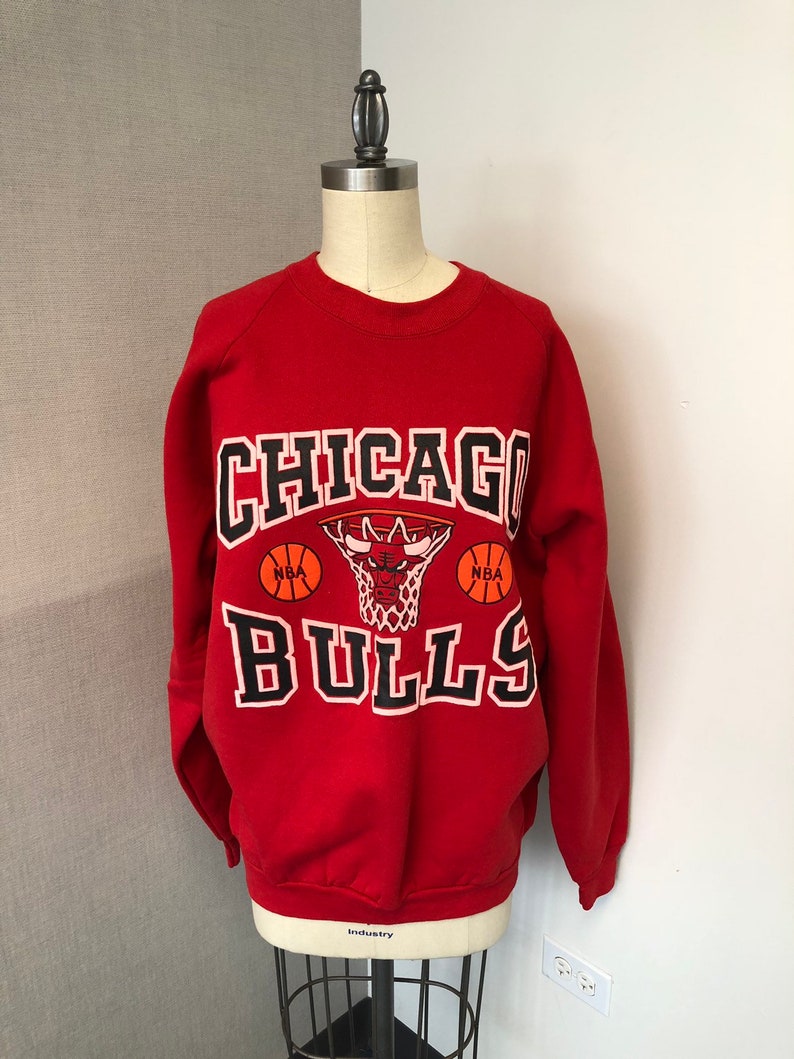 chicago bulls crewneck