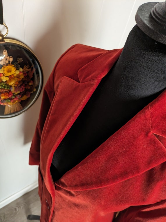 Rust color velvet two-button jacket lined - image 4