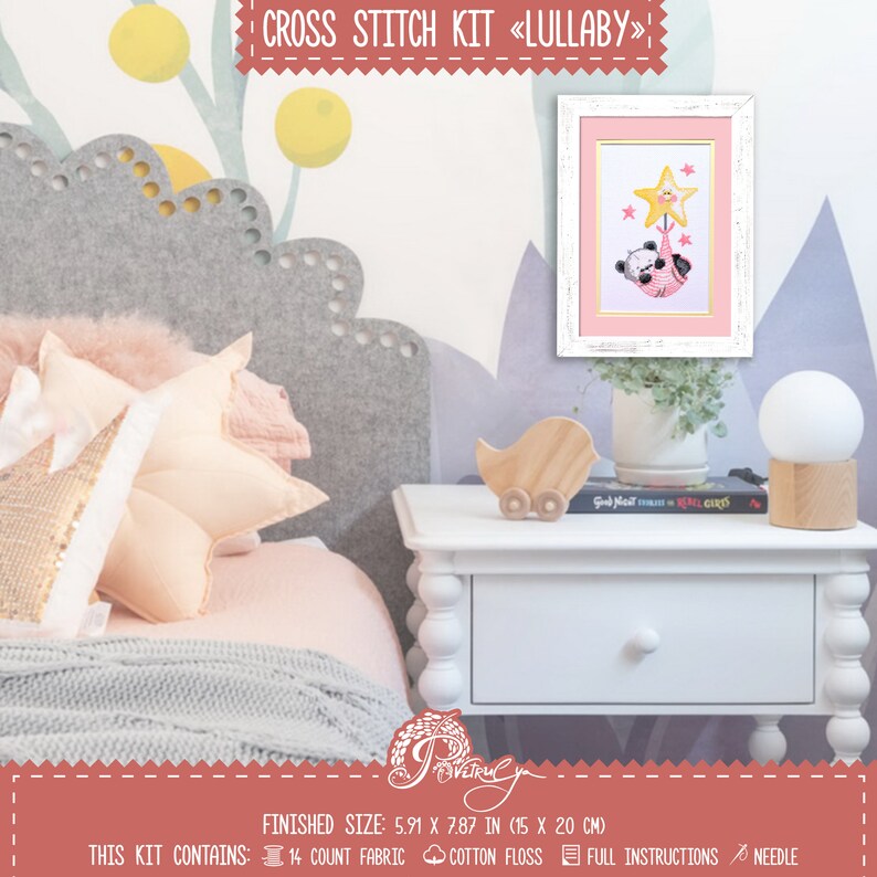 K&ouml;nnte beinhalten: Kreuzstich-Set mit dem Titel "Lullaby", das einen Pandab&auml;ren zeigt, der einen Stern h&auml;lt. Das Set enth&auml;lt 14er Aida-Stoff, Stickgarn, eine vollst&auml;ndige Anleitung und eine Nadel. Die fertige Gr&ouml;&szlig;e betr&auml;gt 15 x 20 Zentimeter (5,91 x 7,87 Zoll).