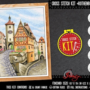 Puede incluir: Kit de punto de cruz con una ilustración colorida de una ciudad medieval alemana con una torre alta y calles empedradas. El kit incluye tela de 16 puntos, hilo de algodón, instrucciones completas y una aguja. Tamaño terminado: 22 x 29 cm.