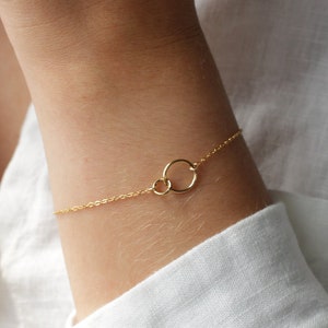 INTERLOCKING BRACELET - Circle Bracelet, Delicate Bracelet, Friendship Bracelet, Linked Rings Bracelet, Unity Link Bracelet