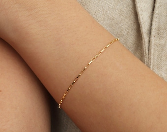 GIA BRACELET - Dainty Simple Chain Bracelet, Chain Bracelet, Flat Rectangle Chain, Link Bracelet, Thin Gold Bracelet, Bridesmaid Gift