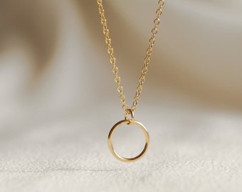 CIRCLE NECKLACE •Small Eternity Necklace, Simple Gold Necklace, Dainty Circle Necklace, Gold Necklace, Silver, Karma Necklace, Ring Necklace