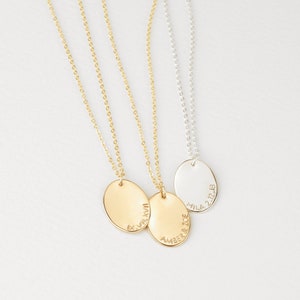 JULES Oval Necklace 18x13mm, Engraved Necklace, Monogram Necklace, Name Necklace, Personalized Gift Ideas, Coin Necklace, Stamped Letters