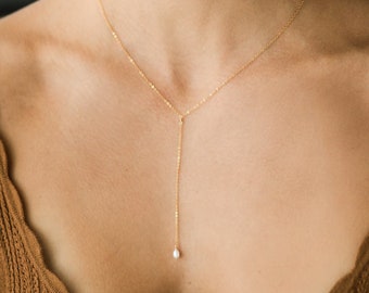 Collier ARIA Lariat • Collier Lariat de perles ovales minuscules • Lariat de perles délicates, bijoux en perles, collier Lariat délicat, collier de mariage