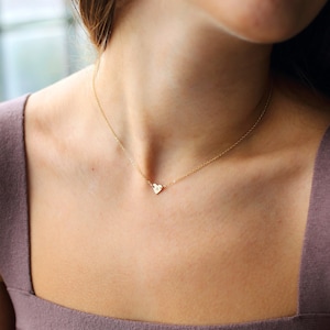 EMILY NECKLACE - Engraved Heart Necklace, Personalized Necklace, Kids initial, Custom Jewelry, Letter Necklace, Heart Jewelry