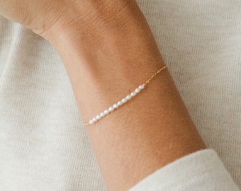 LILY BRACELET, Oval Pearl Bar Bracelet • Delicate Beaded Bracelet, Simple Pearl Bracelet, Wedding Jewelry, Layering Bracelet,Dainty Bracelet