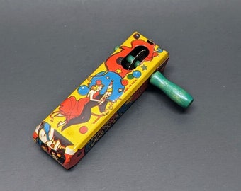 Vintage US Metal Toy Tin Ratchet New Years Party Dancing Couple Noisemaker HB21