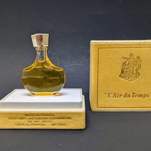 Lalique Perfume Bottle Crystal Glass Nina Ricci L’Air Du Temps Yellow Vintage Collectible Parfum 1/4 Oz Bottle & Box