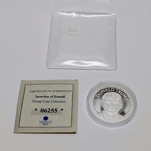 Speeches of DONALD TRUMP Commemorative Silver Coin Collection American Mint COA immagine 4