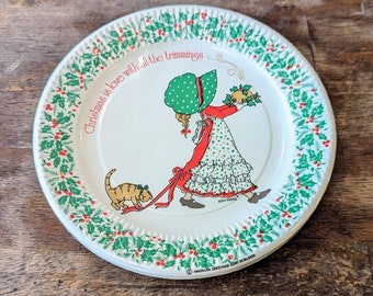 Vintage American Greetings Holly Hobbie Paper Plates Set 8 DESSERT Christmas NOS