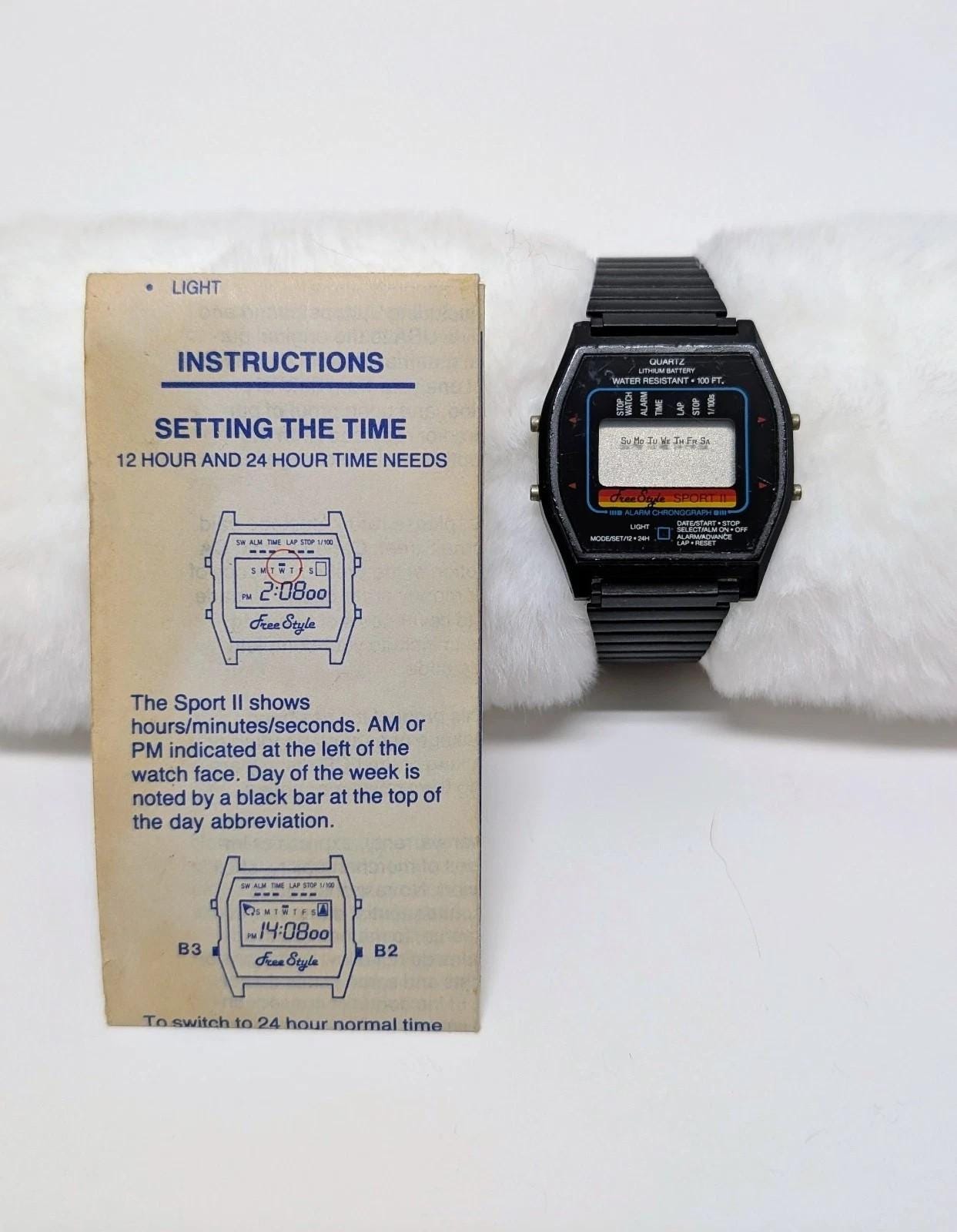 VINTAGE 1990s Freestyle Betty Shark X77601 Women\'s 30mm Quartz Day / Date Watch Freestyle Women main image 2