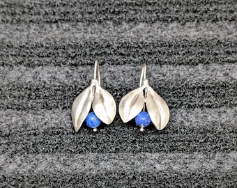 Vintage Judie Gumm Lapis Blueberry Sterling Silver Earrings Blueberries Leaf Blue Dangle Hook Earrings