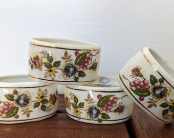 A & J Middleton England Bone China Napkin Rings Floral Flower Gold Set 4 Vintage