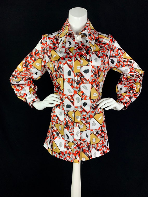 1970s Balloon Sleeve Tunic Blouse with Huge Dagger