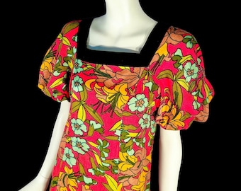 1970s Maxi Dress in Vivid Floral Print with Puff Sleeves and Velvet Ribbon Trim Square Neckline / Vintage 70s / Boho / Psych / Maxi Dress