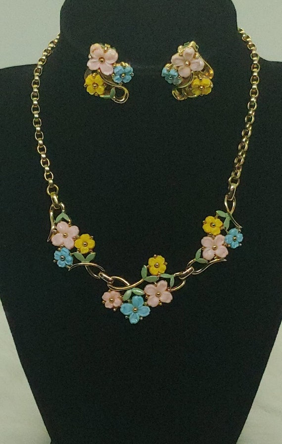 Vintage Flower Multi-color Set Necklace and Earri… - image 2