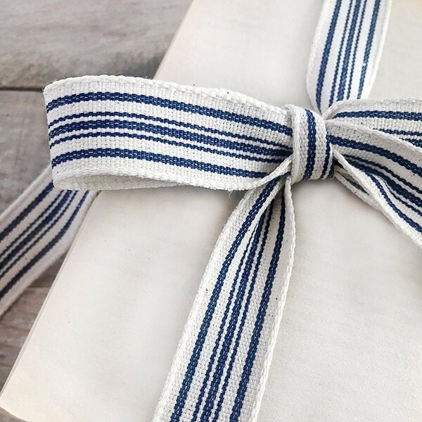 Cinta a rayas azul marino y crema - 4 yardas - embalaje de regalo, envoltura de regalo, embalaje, cinta de regalo, adorno, casa de campo, cinta de algodón
