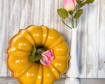 Vintage Yellow Ombré Bundt Cake Pan Aluminum Fluted Tube Midcentury Baking Spring Decor Craft