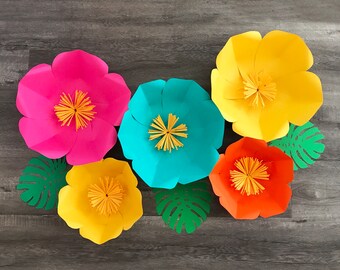 5 piece hawaiian themed paper flower set