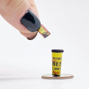 Breaking Bad-thema. Beste advocaat koffiereismok met presentatiekaart. Miniatuurschaal 1/16. Zeer gedetailleerd.