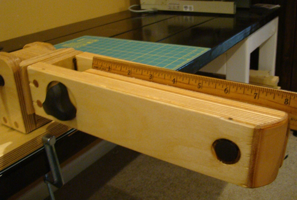 Handy Vise Large Leather Craft Stitching Pony Vise 8 Inches Etsy