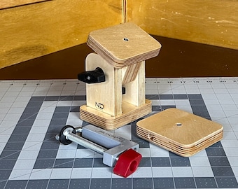 HV-Swivel Base - utilized with all leather craft stitching Pony Vises sold here