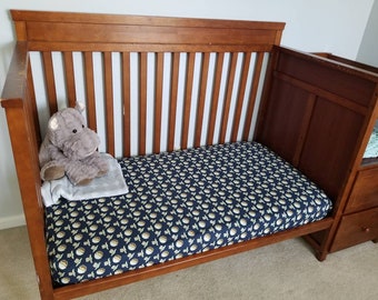 The Mandalorian Baby Yoda/Grogu crib/ toddler bed fitted sheet