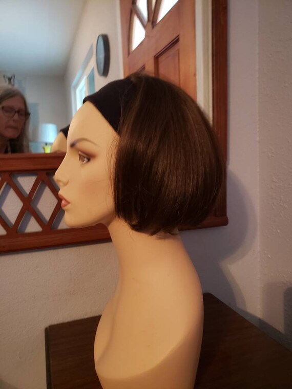 Flapper Cloche and Wig - image 2