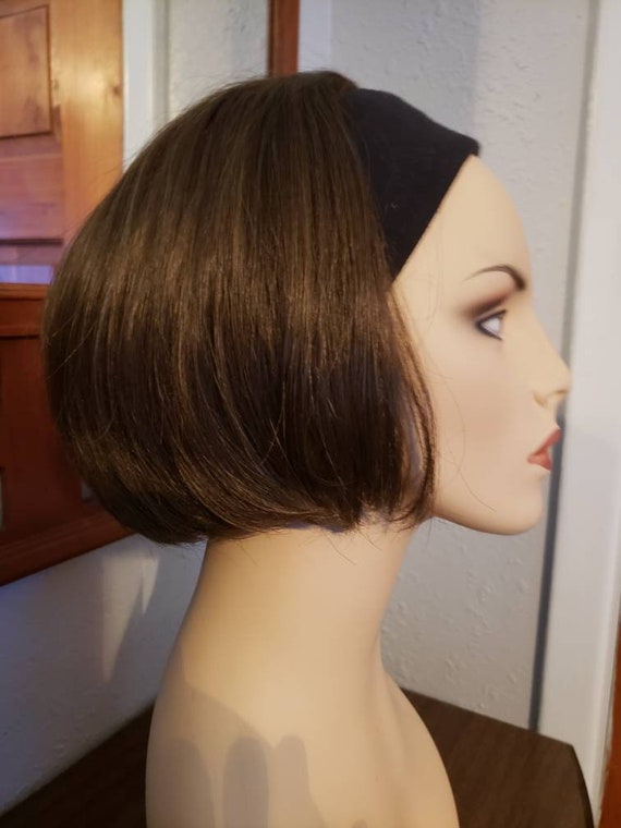 Flapper Cloche and Wig - image 5