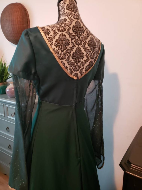 Italian Renaissance Gown Size Small. - image 6
