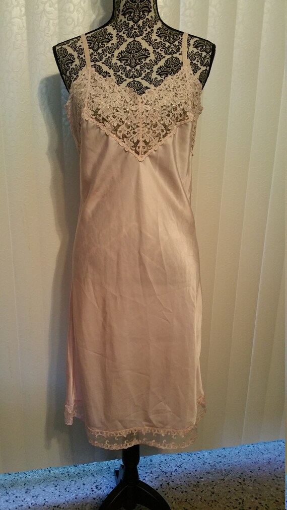 Wacoal slips Clearance