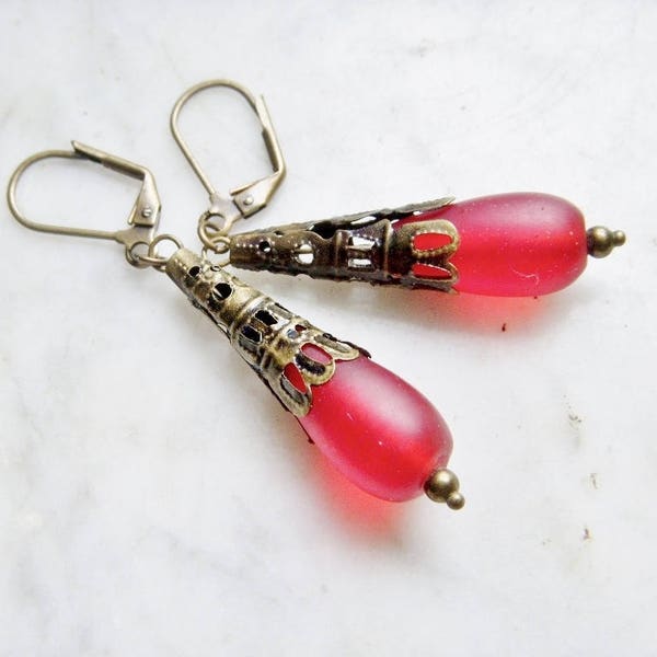 Red Earrings, red cone earrings, Victorian, European, Gypsy, Boho , frosted red teardrop, E565