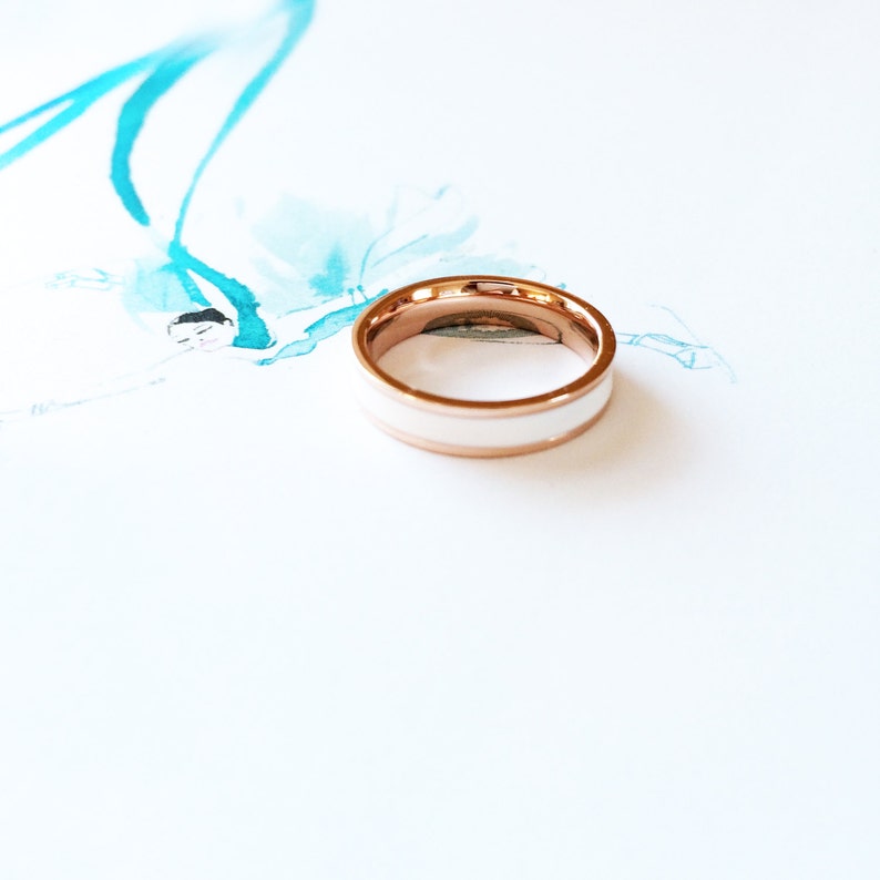 Ivory Ceramic Band 18K Rose Gold Ceramic Ring Simple Elegant Rin Ivory Ceramic Band 18K Rose Gold Ceramic Ring Simple Elegant Rin