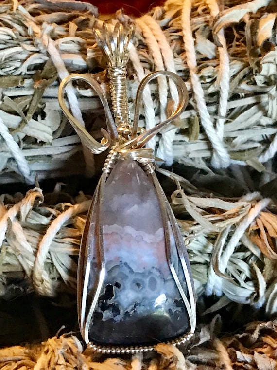 Amethyst Pink Lace Agate Pendant in Sterling Silver