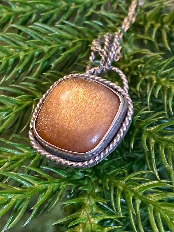 Sunstone Pendant