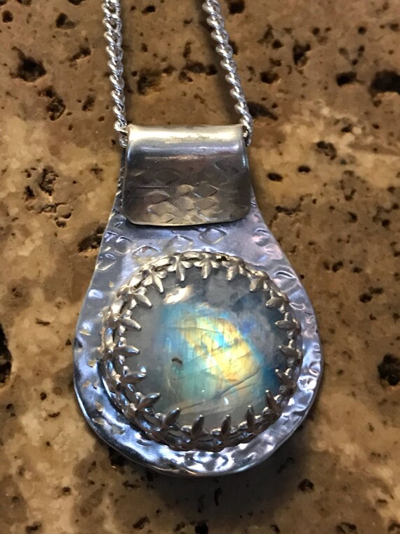 Moonstone Pendant in Sterling Silver