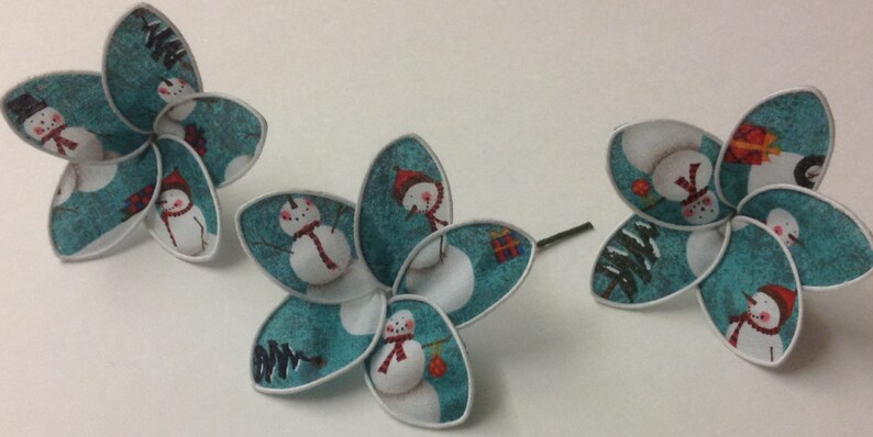 Hawaiian WINTER Wonderland PLUMERIA Fabric Flower SNOWFLAKE SNOWMAN Hair PICK Hawaiian WINTER Wonderland PLUMERIA Fabric Flower SNOWFLAKE SNOWMAN Hair PICK