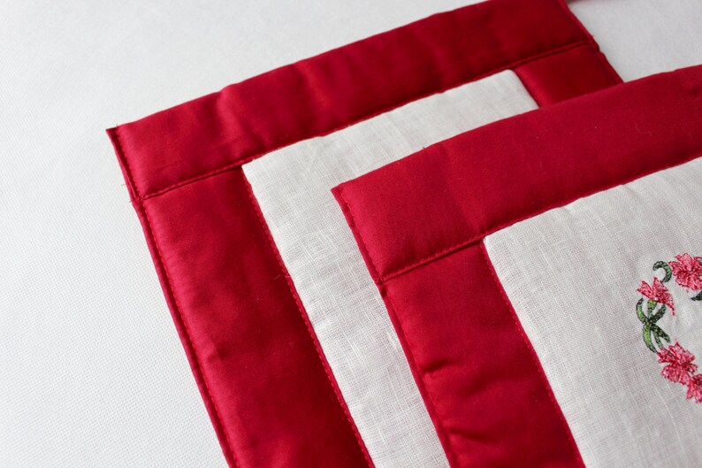 Embroidered Linen/Satin Pot Holders Set of 2 Linen and Etsy