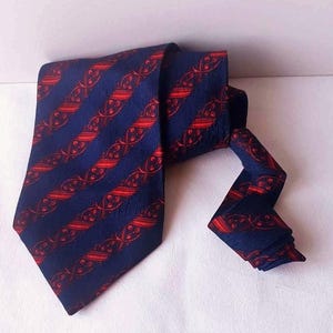 Vintage Tie, Mens Necktie, FREE SHIPPING, Mens tie, Blue necktie, Gift for Him, Mens accessories, Vintage mens tie, Mens
