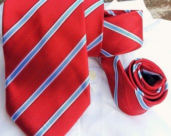 Red and Blue striped Vintage Necktie, Neckties Tie Accessories, FREE SHIPPING, Mens tie, necktie, Ties, Vintage Mens neckties, Retro tie