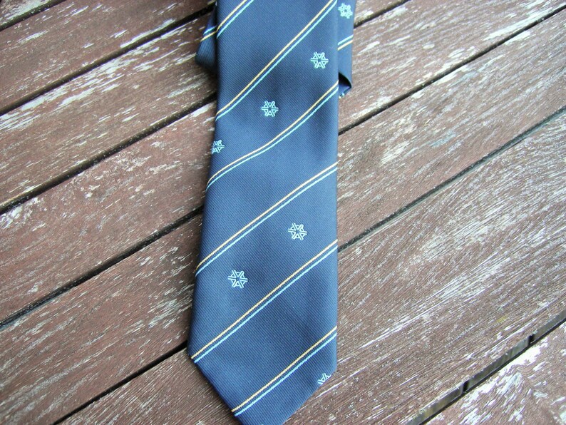 Dark blue diagonal striped Mens Tie, Free Shipping, Vintage Tie, Man Necktie Vintage necktie 