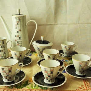 Vintage Mocca Set for 6, Tasses à café en porcelaine et soucoupes, carreaux noirs et oranges