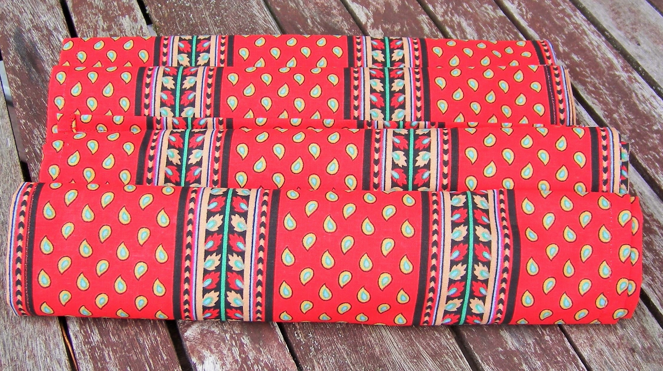 Red Placemats Set of 4 Placemat Handmade Dining Supplies Etsy