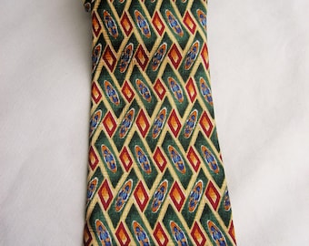 Mens Tie, Green and red colors pattern, Free Shipping, Vintage Tie  Mens Necktie, Man Necktie