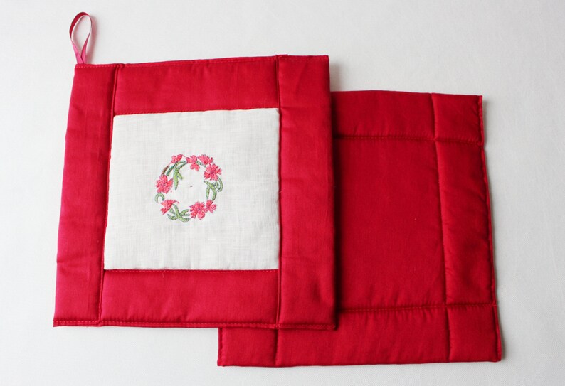 Embroidered Linen/Satin Pot Holders Set of 2 Linen and Etsy