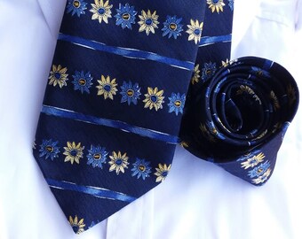 Floral Vintage Tie, Dark blue Mens Necktie, FREE SHIPPING, Mens tie, Gift for Him, Mens accessories, Ties, Vintage mens tie, Mens