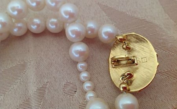 Double Pearl neckless Pearl Clasp in excellent co… - image 4