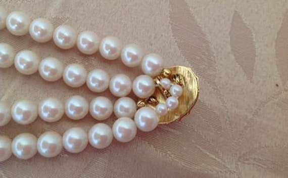 Double Pearl neckless Pearl Clasp in excellent co… - image 3